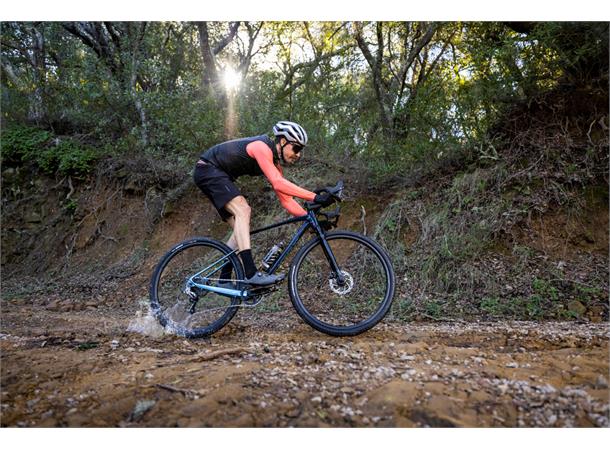 Giant 23 Revolt X 1 ML Sram Rival 1 HRD - Rock Shox Rudy