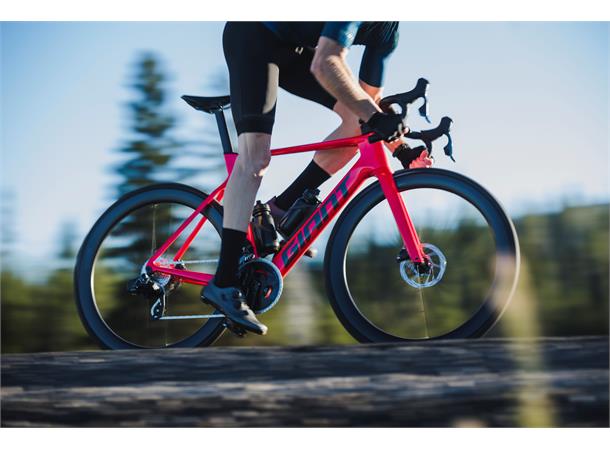 Giant 23 Propel Advanced Pro 1 M SRAM Rival E-Tap AXS - SLR1