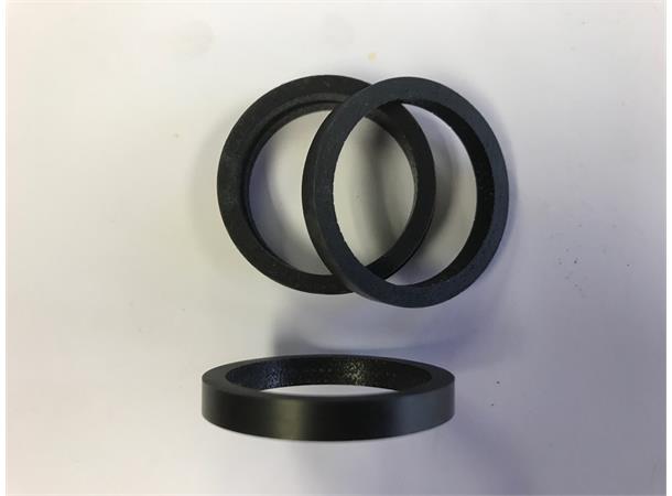 Giant Styrespacer Carbon 1 1/4 OD2 5mm   -  1 stk